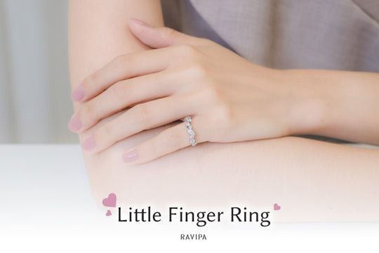 Getting Lucky In #LOVE with Your #LittleFinger Ring!!!