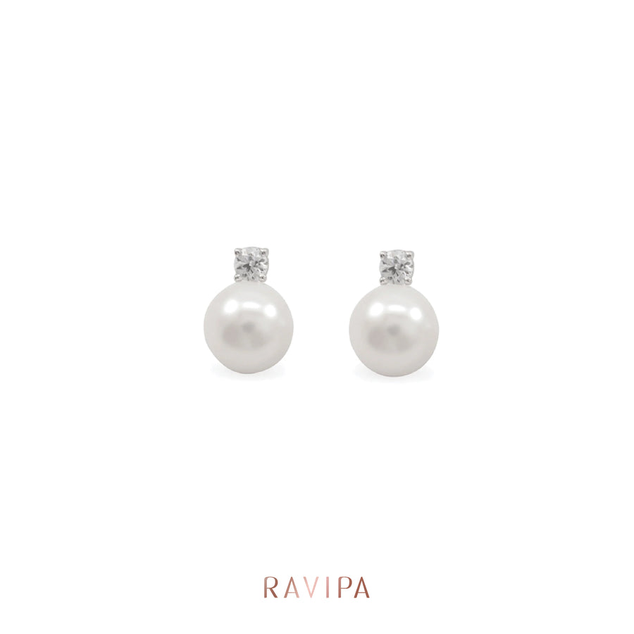 Diamond Marshmallow Pearl Earrings